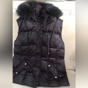 Urban Down Women's Black Duck Down Vest with Hood, XL